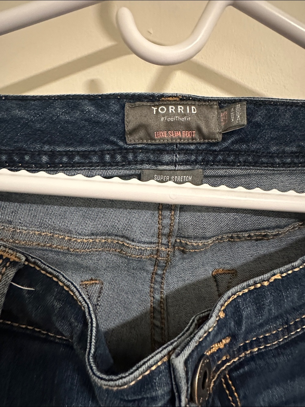 Torrid BombshellFlare High Rise Jean - Picture 4 of 5